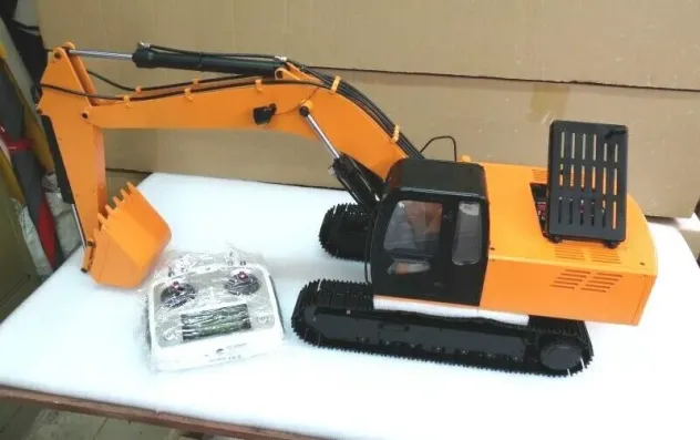 modellismo auto, droni,barche,Bruder, mezzi da lavoro radiocomandati - Foto 2