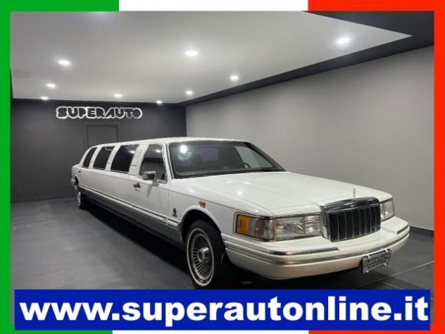 LINCOLN Town Car EXECUTIVE 40R Limousine rif. 21930080