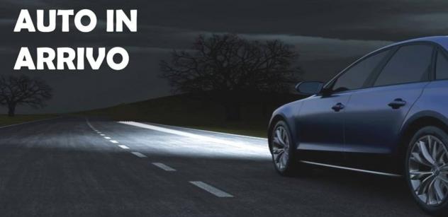 Volkswagen Golf 1.0 eTSI EVO DSG Life NAVY cruise adattivo