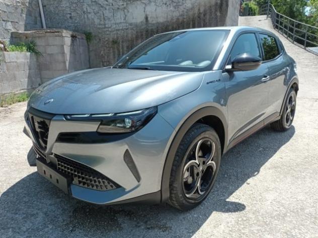 ALFA ROMEO Junior 1200 HYBRID SPECIALE 145CV EDCT6 CAM F1 MATRIX rif. 23681193 - Foto 3