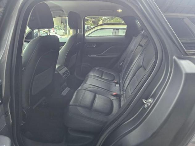 JAGUAR F-Pace 2.0 D 180 CV AWD aut. Prestige rif. 22633164 - Foto 10