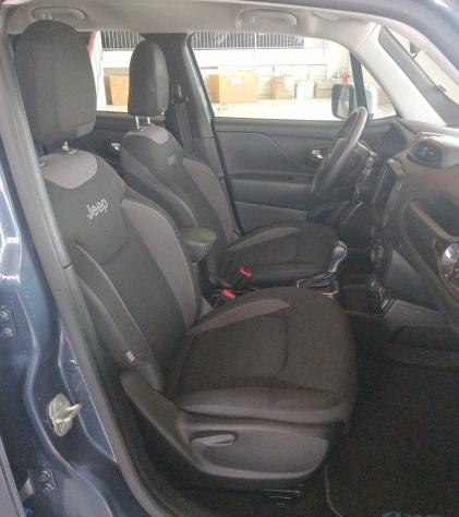 Jeep Renegade 4xe 1.3 T4 PHEV 190cv Limited 4xe Auto - Foto 8