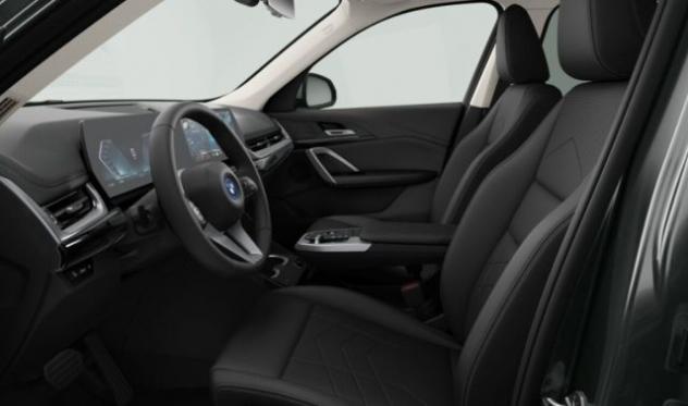 BMW iX1 eDrive 20 X-Line Pure Edition rif. 23704627 - Foto 3