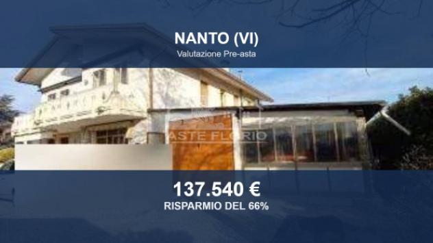 Immobile in asta di 372 m² con più di 5 locali e box auto in vendita a Castegnero