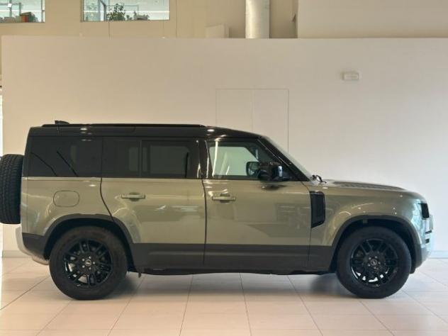 LAND ROVER Defender 110 3.0D I6 200 CV AWD Auto S rif. 24171743 - Foto 4