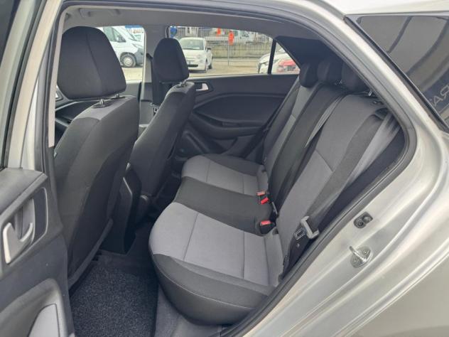Hyundai i20 II 2018 1.2 mpi Connectline 75cv 5p - Foto 9