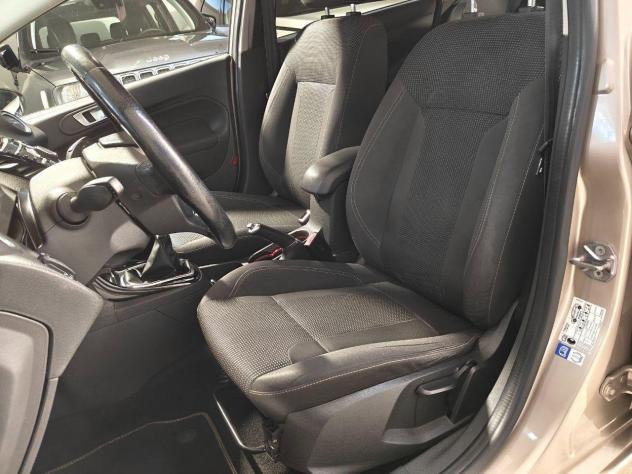 Ford Fiesta 1.5 TDCi 75CV 5 porte Titanium - Foto 7