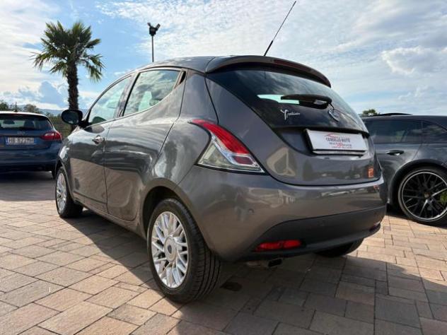 LANCIA Ypsilon 1.2 69 CV 5 porte GPL Ecochic Platinum rif. 24226390 - Foto 4
