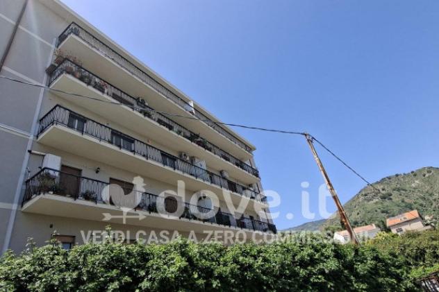 Appartamento di 108 m² con 3 locali e posto auto in vendita a Messina - Foto 3