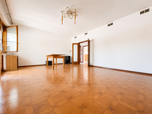 Appartamento in vendita a Pontedera 120 mq Rif: 1418848