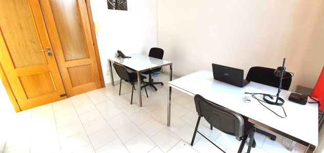 Ufficio arredato in centro custodito con parcheggi - Foto 2