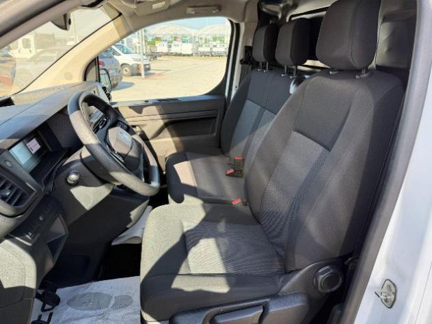 Opel VIVARO 2.0 145 L2H1 - Foto 6