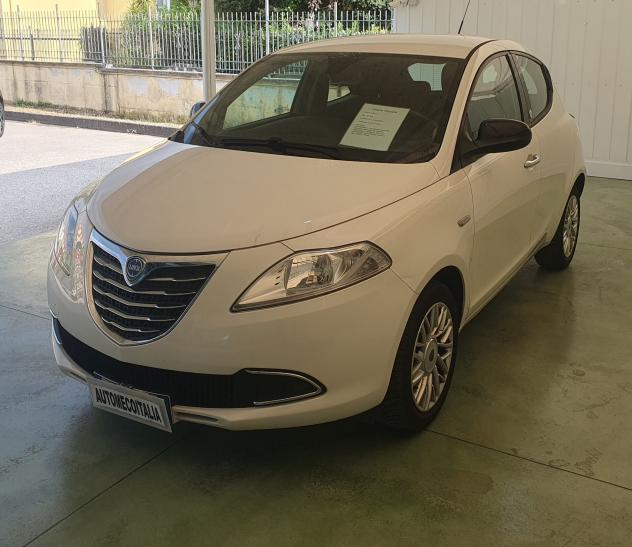 Lancia Ypsilon 1.2 GPL - 2013 - KM: 92 MILA!!! - Foto 4