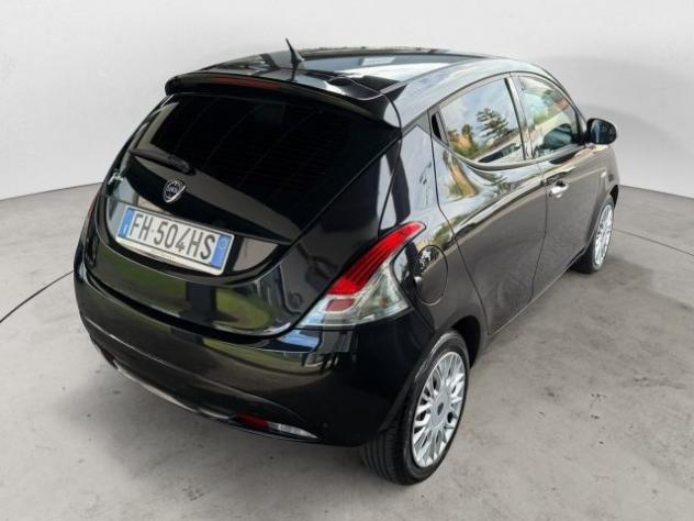 LANCIA Ypsilon Ypsilon 1.2 Silver ecochic Gpl 69cv rif. 24185013 - Foto 4
