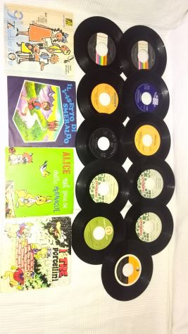 15 Dischi 45 giri in vinile per bambini