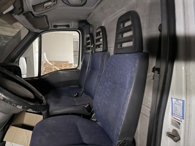 Furgone Iveco Daily - Foto 9