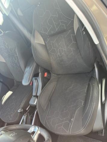 PEUGEOT 2008 1,4 DIESEL COMPUTER DI BORDO TOUCH SCREEN , FULL.. - Foto 10