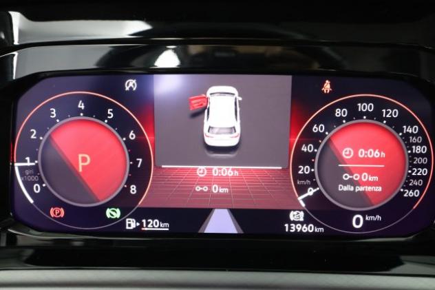 VOLKSWAGEN Golf Golf 1.0 eTSI EVO DSG Life rif. 23702998 - Foto 7