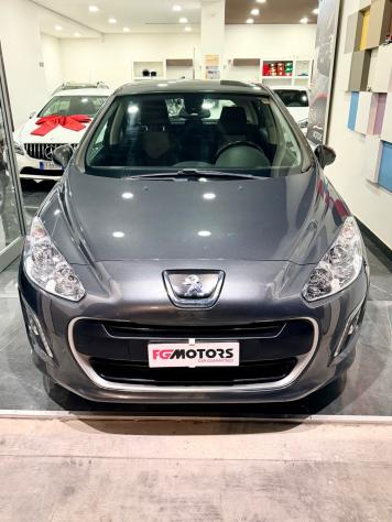 Peugeot 308 1.6 8V HDi 93CV 5p. Active - Foto 2