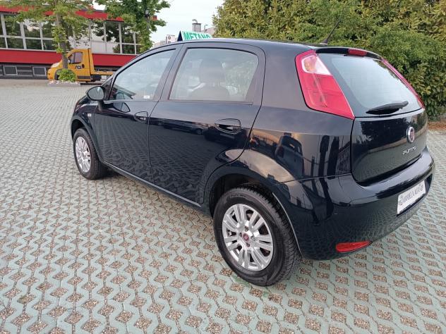 Fiat Punto 1.4 8V 5 porte Natural Power Lounge - Foto 7