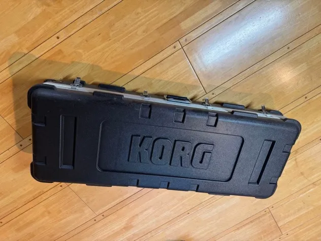 Korg Kronos 88. Ha avuto un aggiornamento software
