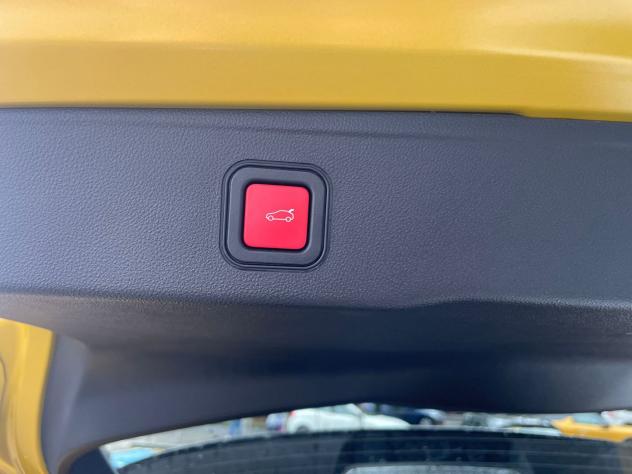 Jeep Avenger 1.2 Turbo Altitude "ALTRI COLORI" - Foto 9