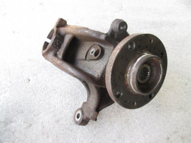 330766 MOZZO MONTANTE FUSELLO ANTERIORE DESTRO CITROEN C2 1.4 B 50KW 5M 3P (2004) RICAMBIO USATO 1607557580