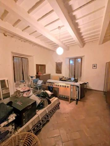 DOVADOLA - CASA INDIPENDENTE CON TERRENO AGRICOLO - Foto 5