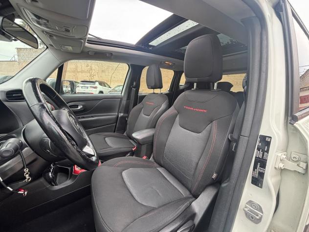 Jeep Renegade 2.0 Mjt Trail Hawk 4wd CV 170 Aut. - Foto 10