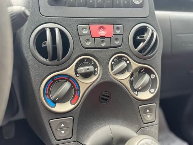 Fiat Panda 1.2 Emotion - Foto 8