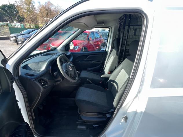 Fiat Doblo Dobl1.6 MJT 105CV PC-TN 12-2020 - Foto 7