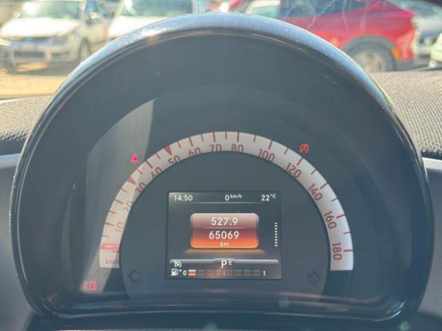 SMART ForTwo 1.0cc 71cv AUTOMATICA CRUISE CONTROL NAVIG. rif. 24097808 - Foto 7