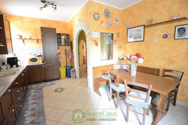 VILLA di 5 vani e di 173 mq (CAVENAGO DI BRIANZA) rif. BIF 340