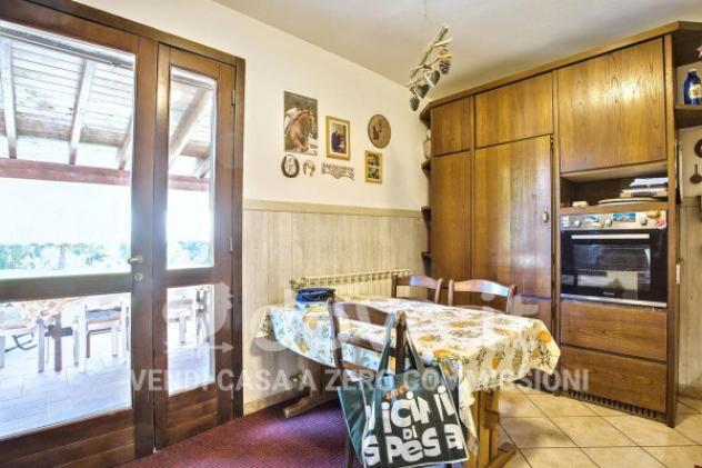 Villa di 210 m² con 4 locali in vendita a Porto Valtravaglia - Foto 8
