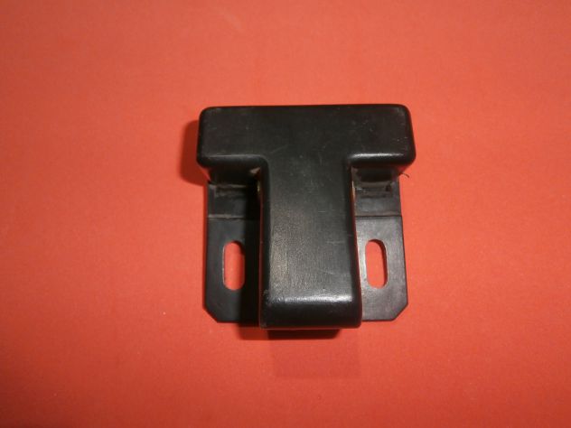Gancio cofano baule portellone posteriore Fiat 128 3p sport coupe' "NUOVO"