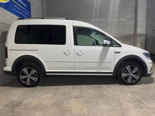 VW CADDY ALLTRACK 2.0 TDI 122 CV 4MOTION MANUALE - Foto 4