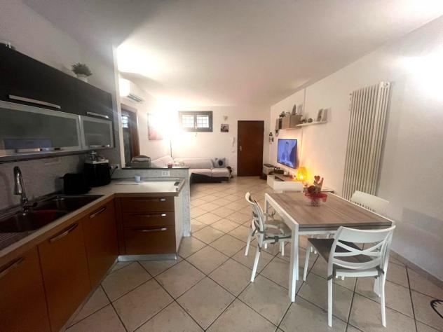 APPARTAMENTO INDIPENDENTE di 4 vani e di 80 mq (CAMPI BISENZIO) rif. L1390 - Foto 8