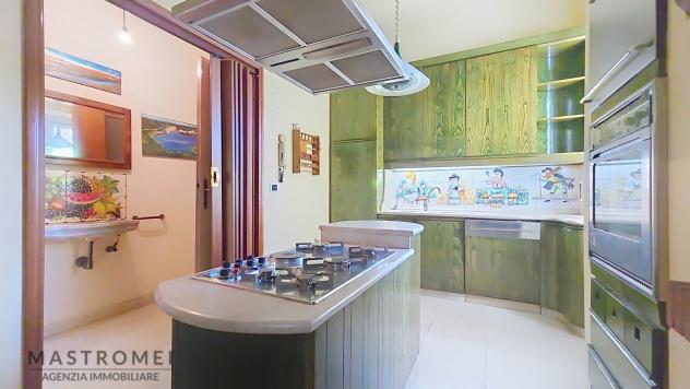 VILLA di 10 vani e di 350 mq (MONTECATINI TERME) rif. 3607 - Foto 15