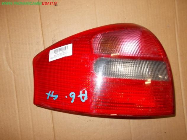 FANALE POST.S. AUDI A6 (4B)  Parti elettriche  Fanaleria  Proiettori  Proiettore ant. AUDI - A6 - 01-09-1997 - 01-06-2001