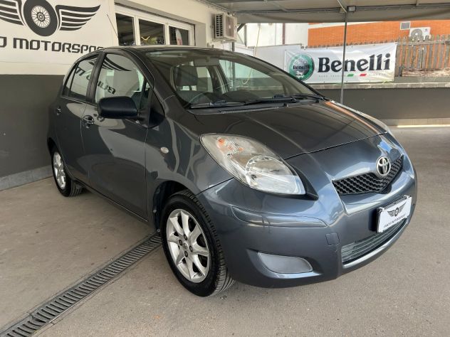 Toyota Yaris 5p 1.3 100 CV - Perfetta - Garanzia - Foto 2