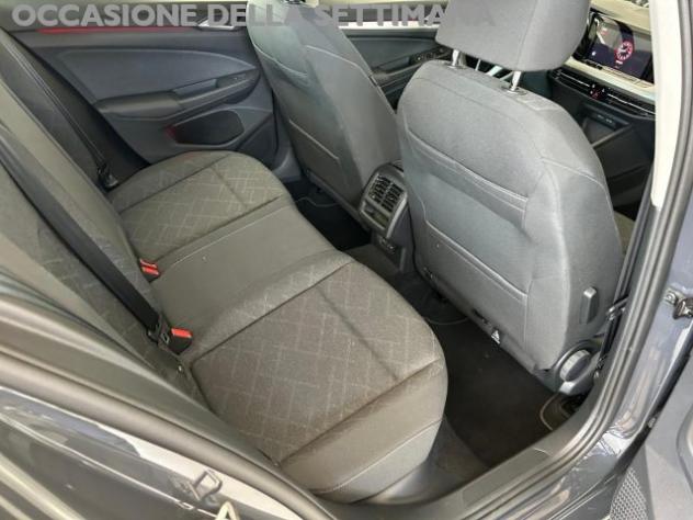 VOLKSWAGEN Golf 1.0 eTSI EVO DSG Life rif. 23820929 - Foto 8