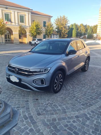 Volkswagen T-Roc 1.5 TSI Style – 2023 – 42.000 km – Unico Proprietario