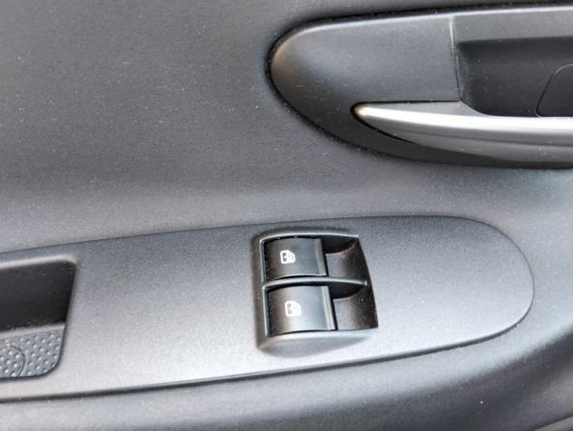 Lancia Ypsilon 1.2 69 cv GPL Ecochic Silver - Foto 10
