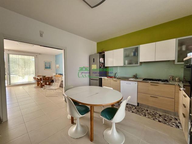 Rif. 2338 - Villa a schiera con verande e giardino a Marina di Ragusa - Foto 9