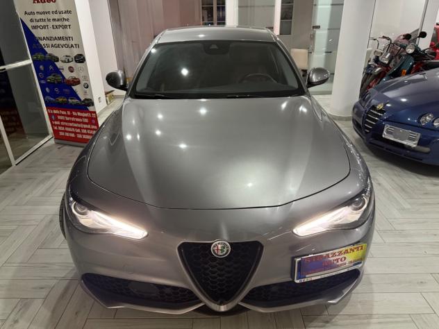 Alfa Romeo Giulia 2.2TurboD210CV Q4 VELOCE IPERFULL2018 - Foto 3
