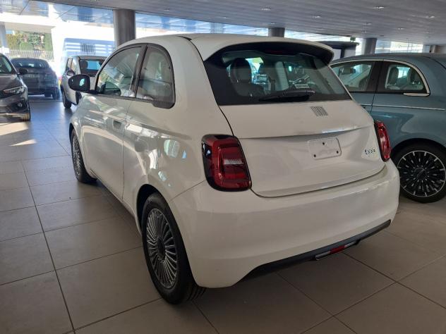 FIAT 500 Berlina 42 kWh PROMO PENATI4YUO - Foto 10
