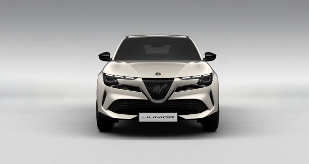 ALFA ROMEO Junior Junior 1.2 145 CV Hybrid eDCT6 - Foto 4