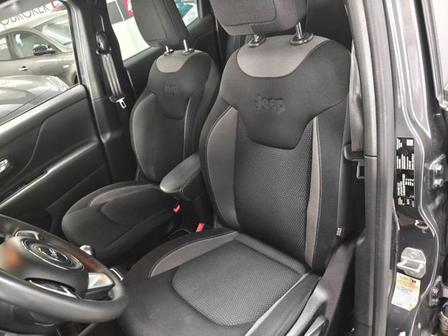 Jeep Renegade 1.6 Mjt 130 CV Limited - Foto 8