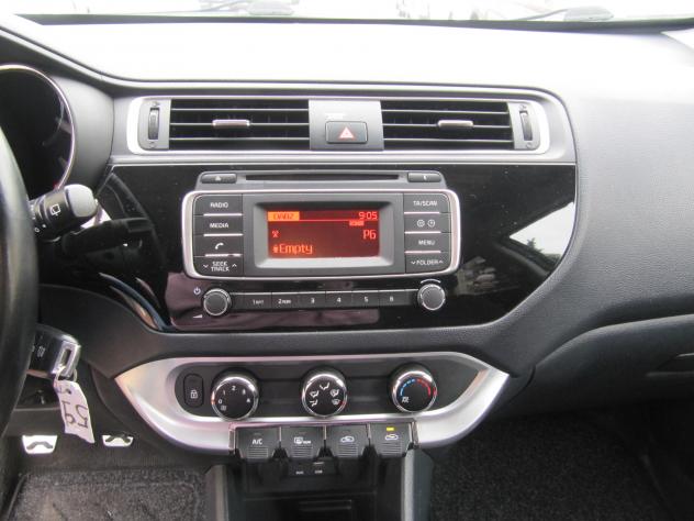 Kia Rio 1.1 CRDi 5p. Active - Foto 8