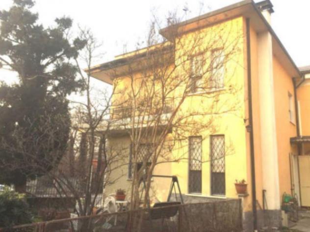 Immobile in asta di 304 m², box auto in vendita a Crema - Foto 3
